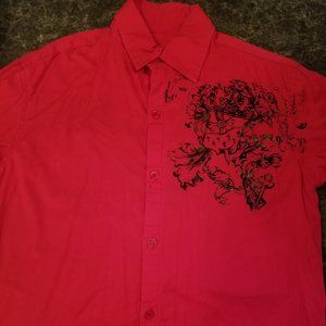 Medium 3/4 sleeve graphic button down shirt